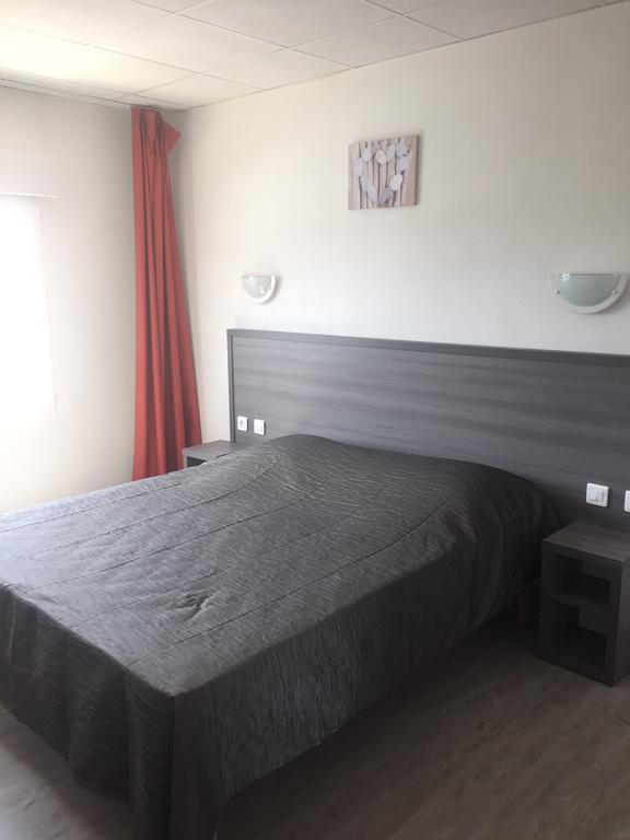 Hotel Le Neptune Soulac-sur-Mer Bagian luar foto